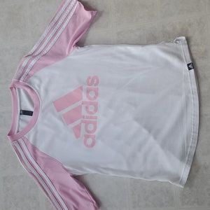 Adidas 3 quarter shirt - SIZE M
